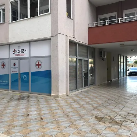 Cozy Front Flat Bequeme An Der Apartamento Pogradec