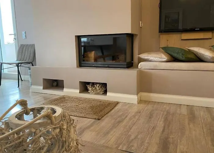 Cozy Front Flat Bequeme An Der